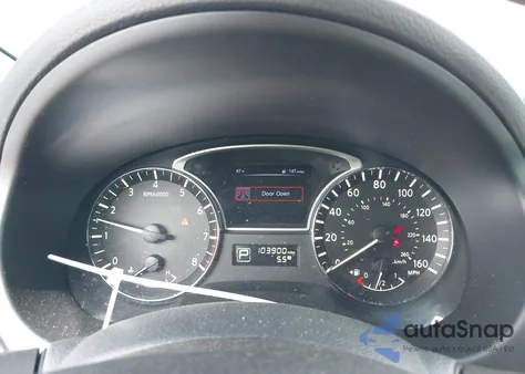 2015 Nissan Altima 2.5 S из США, поврежденный, VIN 1N4AL3AP3FN863840